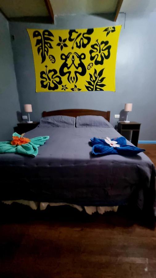Hostal Henua Roa Анґа-Роа Екстер'єр фото