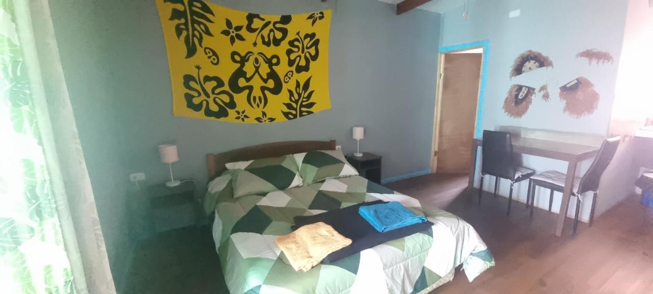 Hostal Henua Roa Анґа-Роа Екстер'єр фото