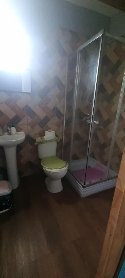 Hostal Henua Roa Анґа-Роа Екстер'єр фото